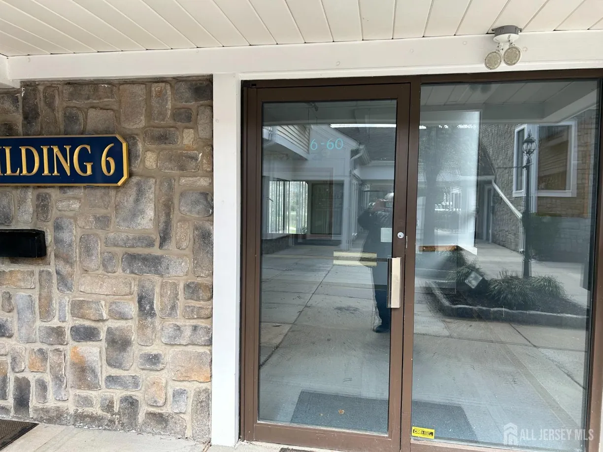 Central NJ/Bucks County, PA Real Estate | View 2 towne center Drive, 650 | Listing