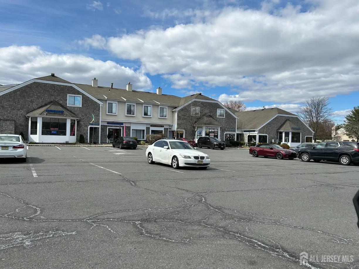 Central NJ/Bucks County, PA Real Estate | View 2 towne center Drive, 650 | Listing