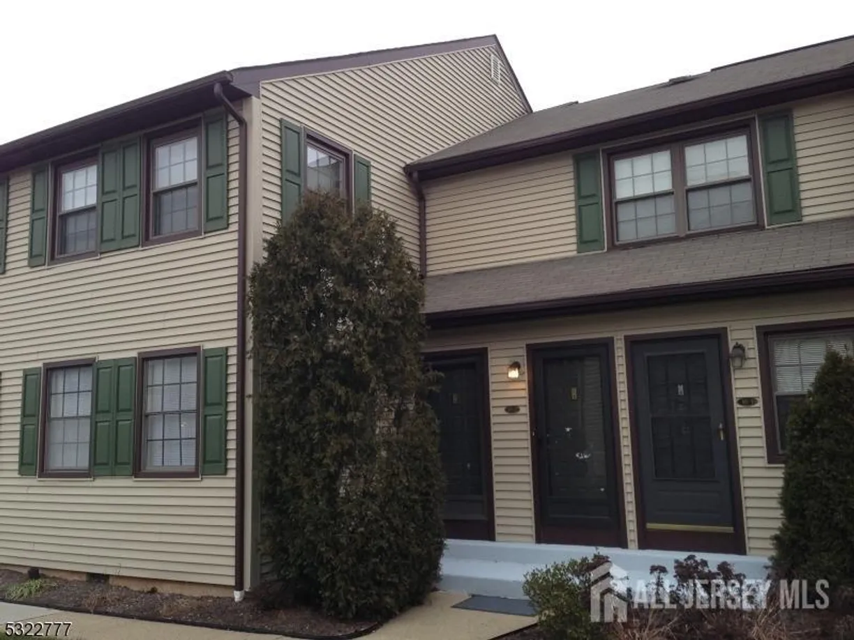 Central NJ/Bucks County, PA Real Estate | View 40-3 Prospect Street | 1 Bed, 1 Bath