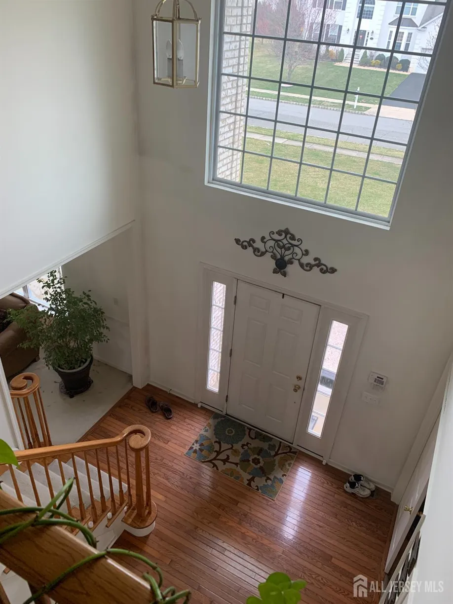Central NJ/Bucks County, PA Real Estate | View 54 McFarlane Circle | Listing