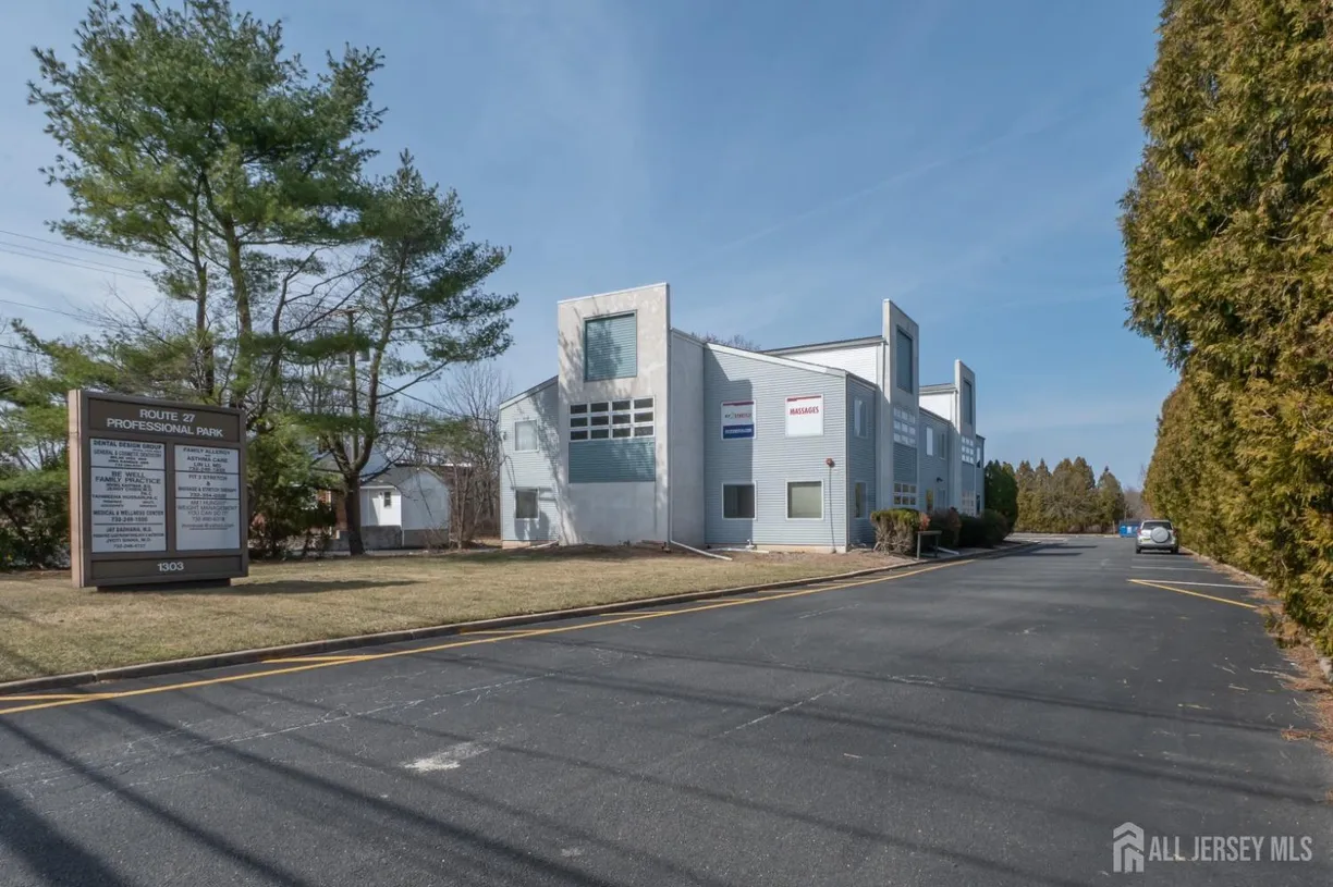 Central NJ/Bucks County, PA Real Estate | View 1303 Route 27