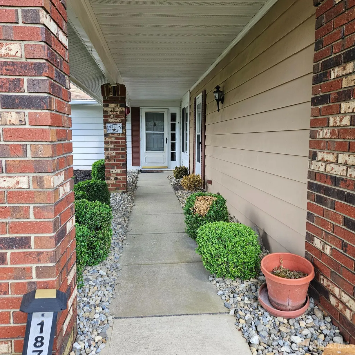 Central NJ/Bucks County, PA Real Estate | View 187 NEWPORT Road, A | Listing