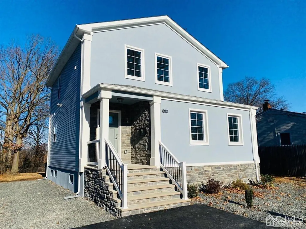 Central NJ/Bucks County, PA Real Estate | View 880 Main Street, 1 | 2 Beds, 2 Baths