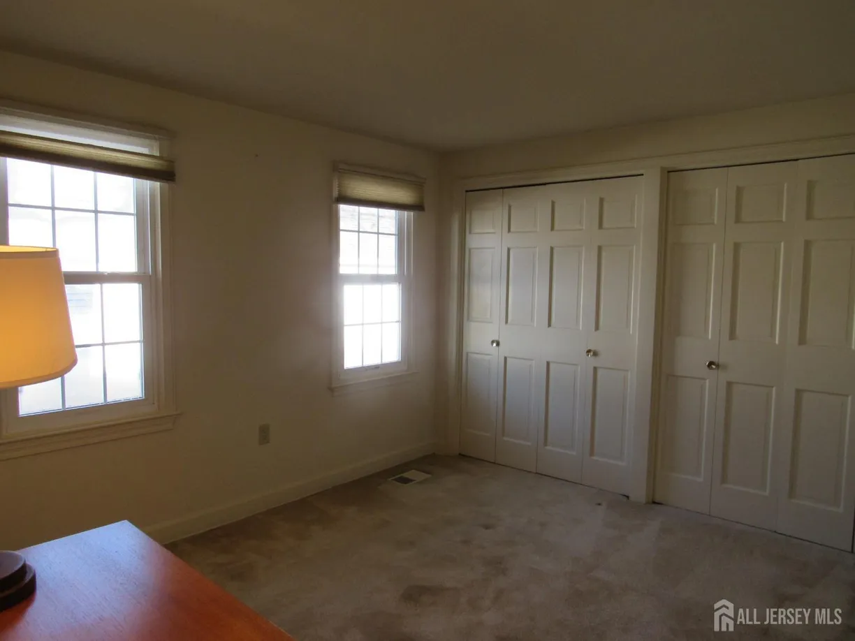 Central NJ/Bucks County, PA Real Estate | View 122-C lowell Lane | Listing
