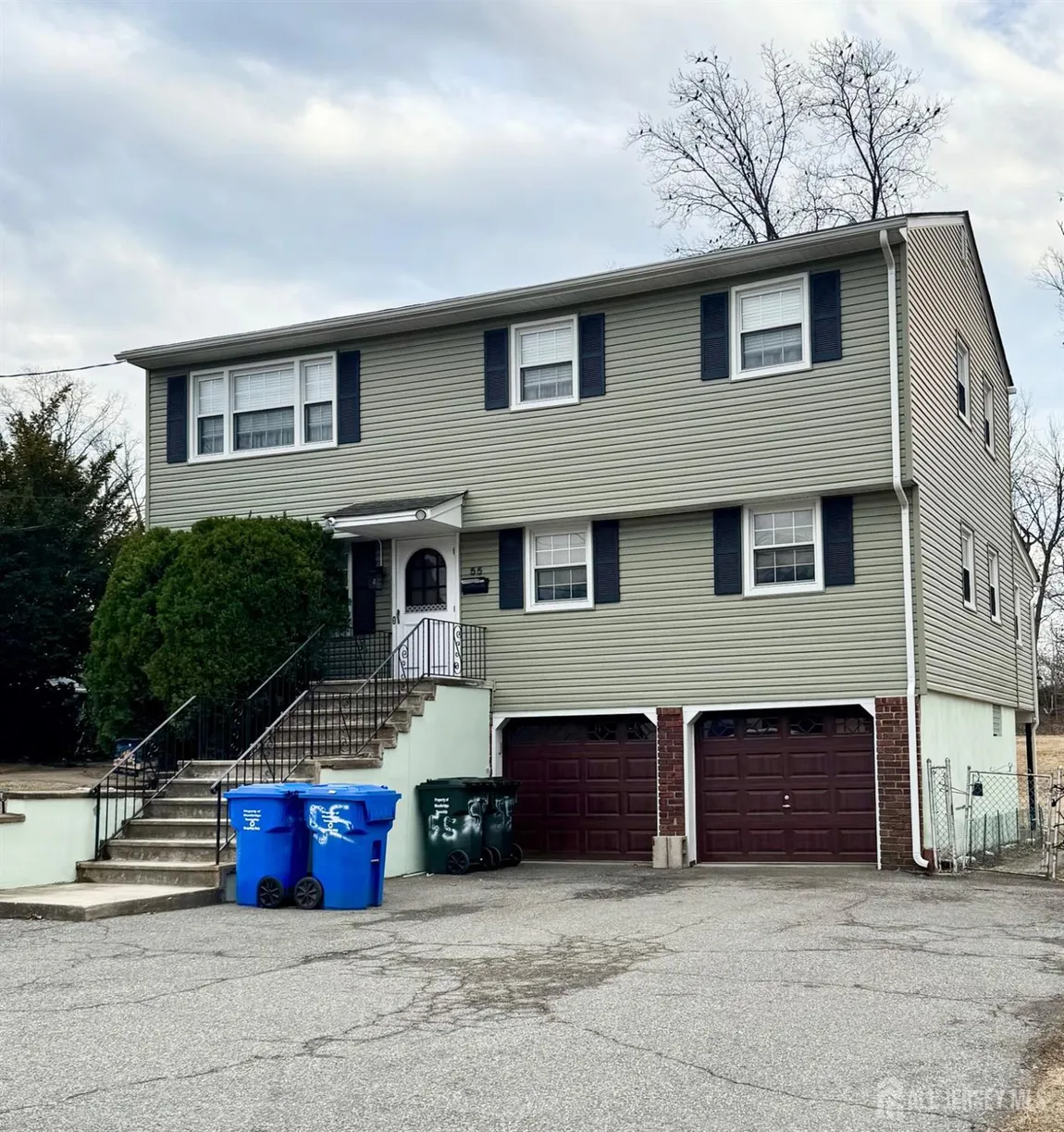 Central NJ/Bucks County, PA Real Estate | View 55 Murdock Street | 3 Beds, 1 Bath