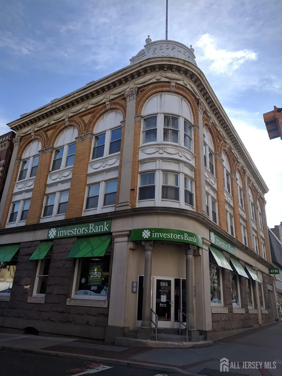 Central NJ/Bucks County, PA Real Estate | View 385 GEORGE Street, 3B | 2 Beds, 1 Bath