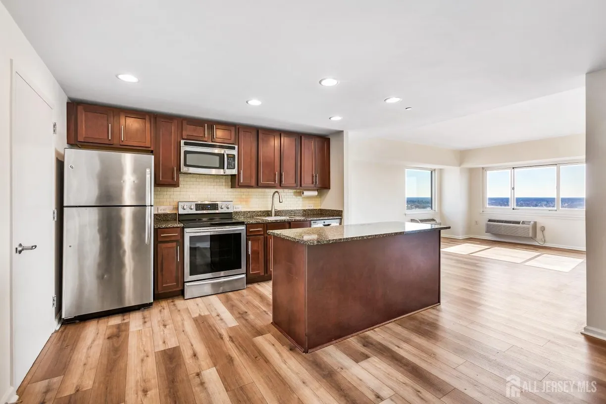 Central NJ/Bucks County, PA Real Estate | View 110 Somerset Street, 2207 | Listing