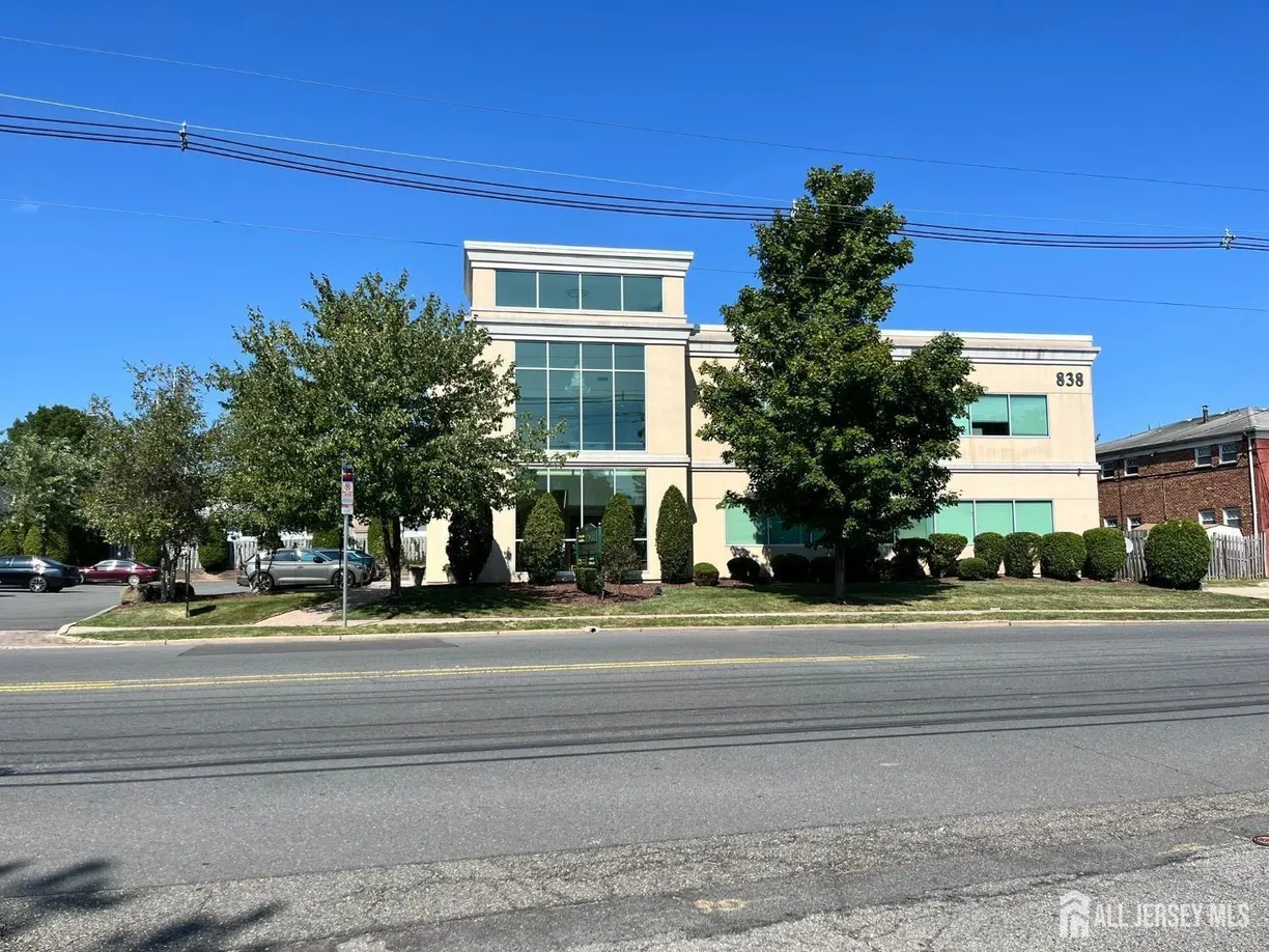 Central NJ/Bucks County, PA Real Estate | View 838 Green Street, 1A
