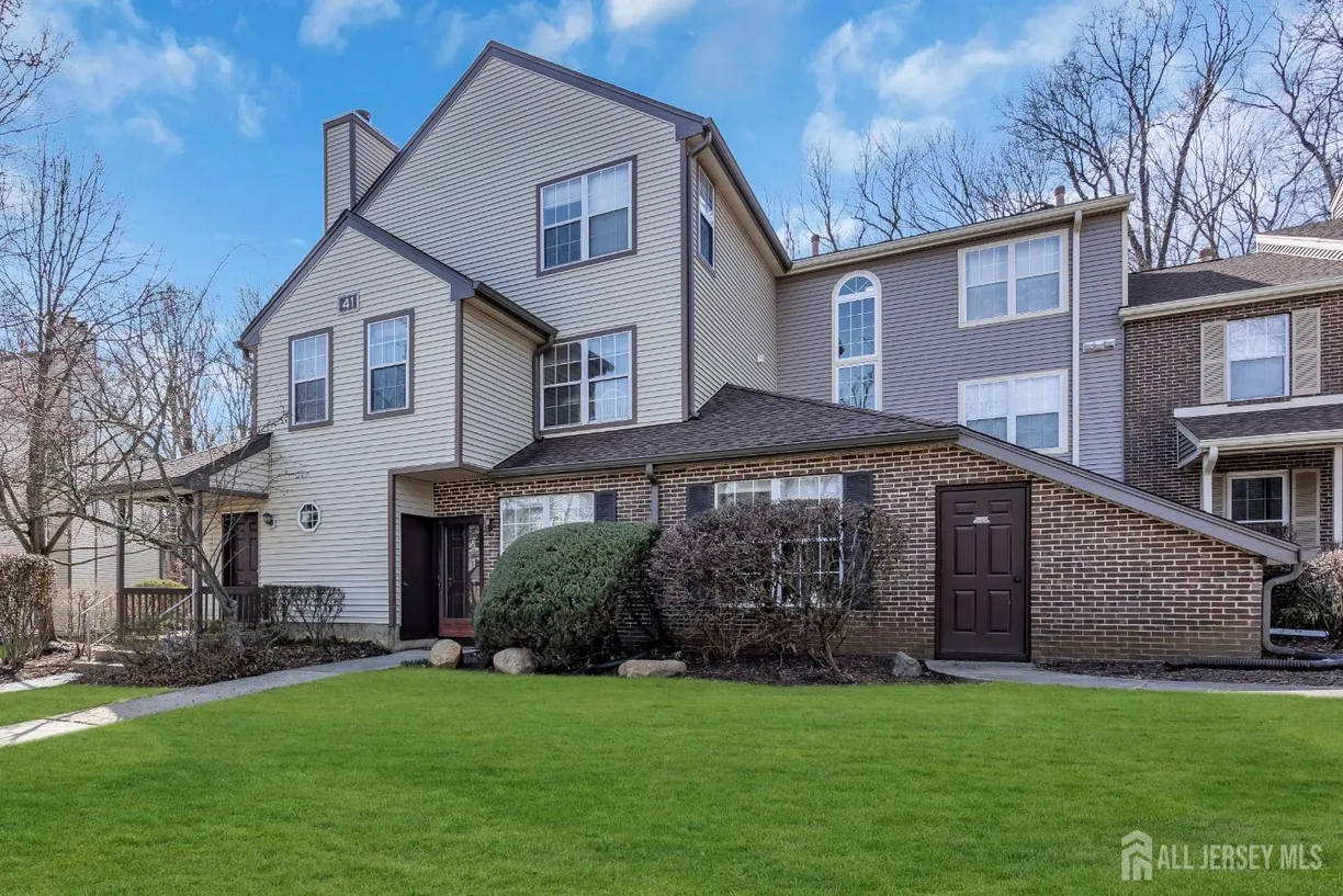 Central NJ/Bucks County, PA Real Estate | View 4191 Bayberry Court | 2 Beds, 2 Baths
