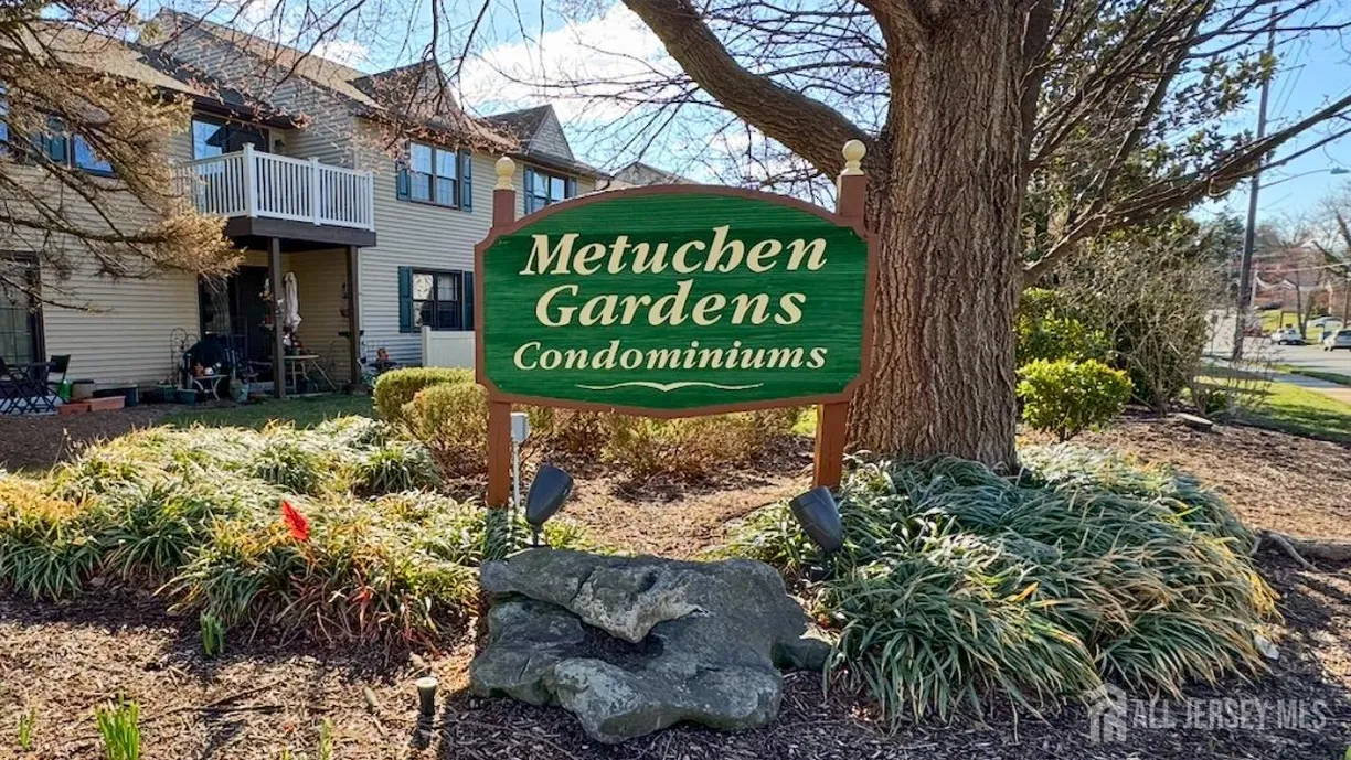 Central NJ/Bucks County, PA Real Estate | View 40-2 Prospect Street | 1 Bed, 1 Bath
