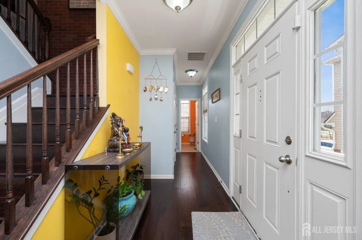 Central NJ/Bucks County, PA Real Estate | View 31 Morris Lane | Listing