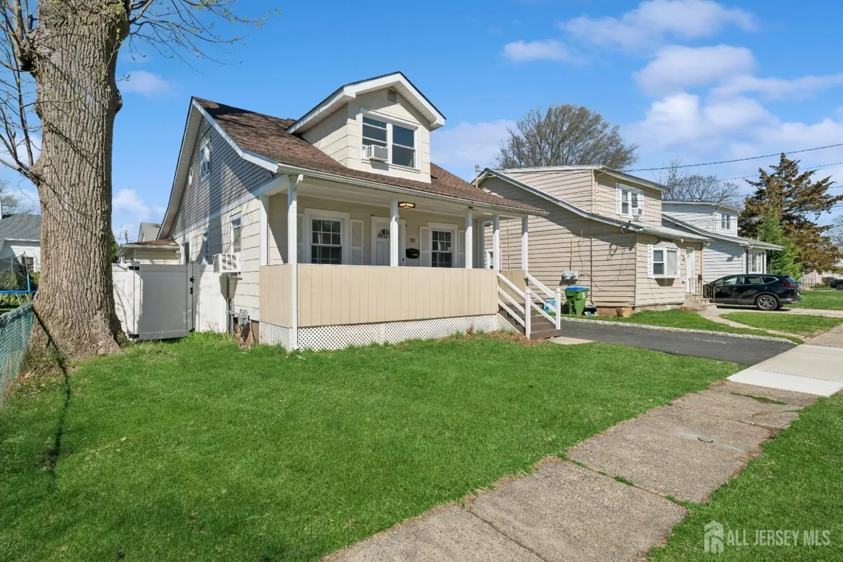 Central NJ/Bucks County, PA Real Estate | View 210 Washington Avenue | Listing