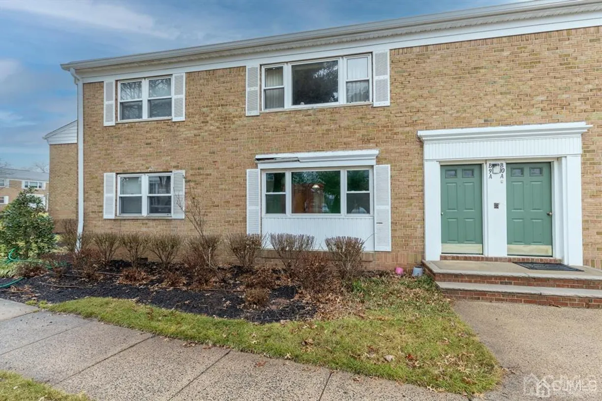 Central NJ/Bucks County, PA Real Estate | View 182 Evergreen Road, 9A | Listing