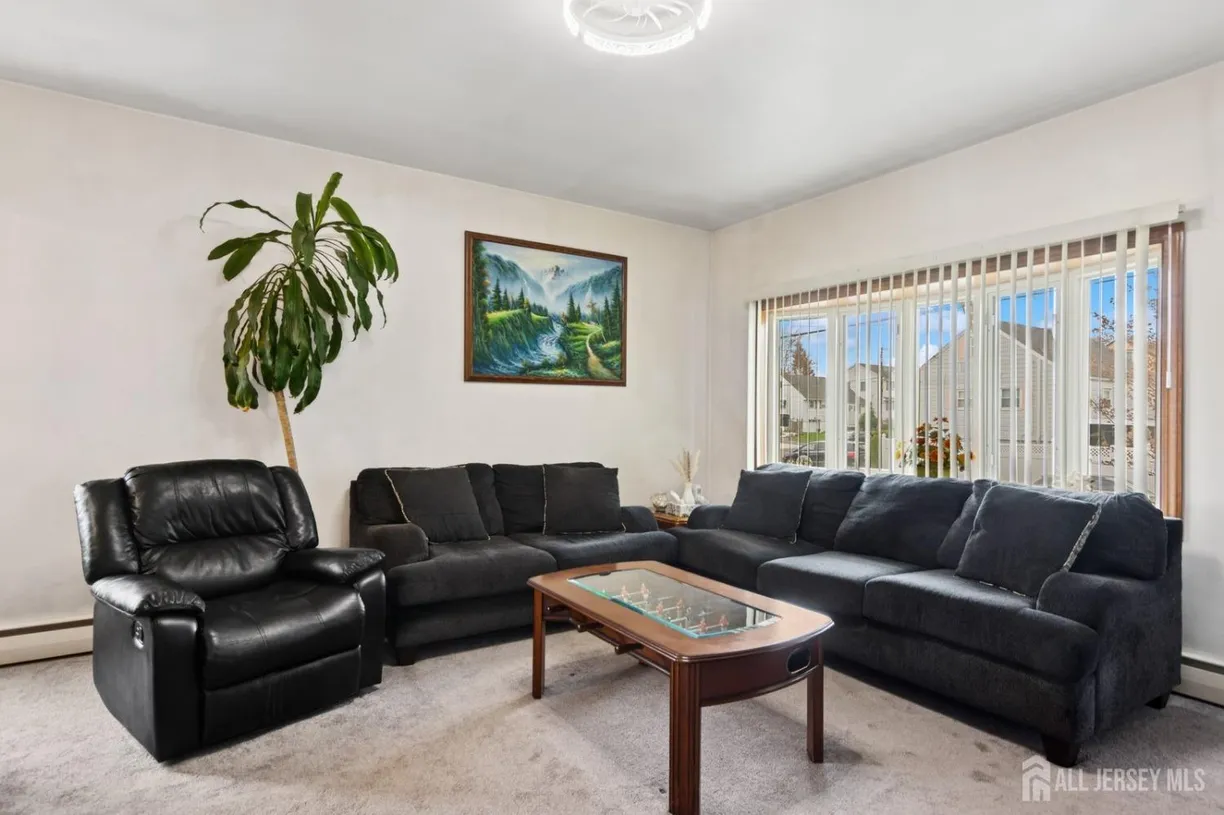 Central NJ/Bucks County, PA Real Estate | View 181 Wall Street | Listing