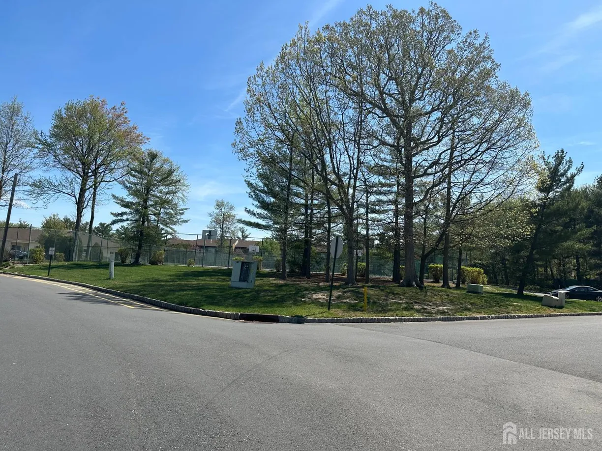 Central NJ/Bucks County, PA Real Estate | View 4215 Birchwood Court | Listing