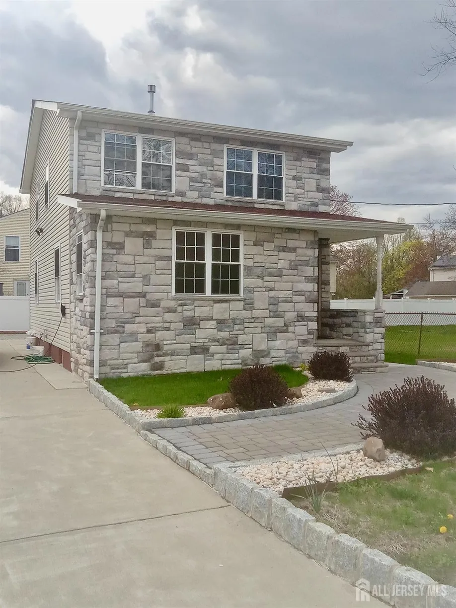 Central NJ/Bucks County, PA Real Estate | View 507 Cedarbrook Avenue | 3 Beds, 1 Bath