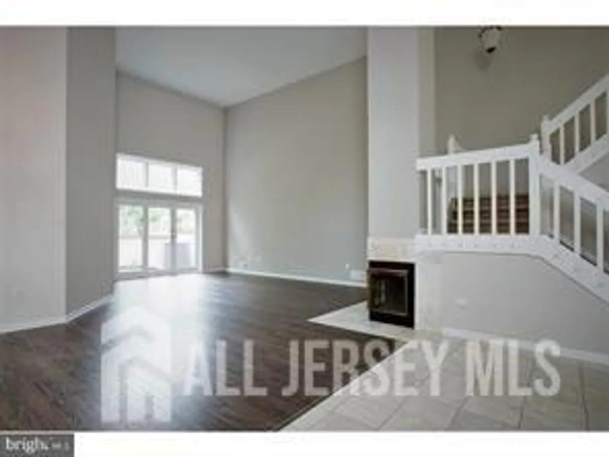 Central NJ/Bucks County, PA Real Estate | View 17 stonebridge Lane | Listing