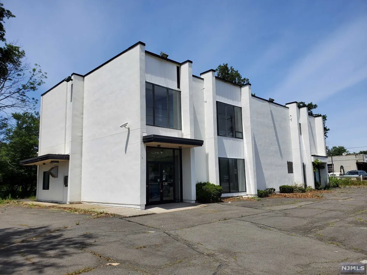 Jersey City/Hoboken Real Estate | View 16 Route 303, 2nd floor | Listing