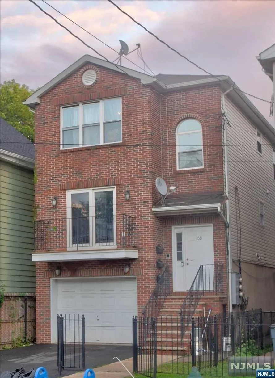 Jersey City/Hoboken Real Estate | View 158 Sherman | 4 Baths