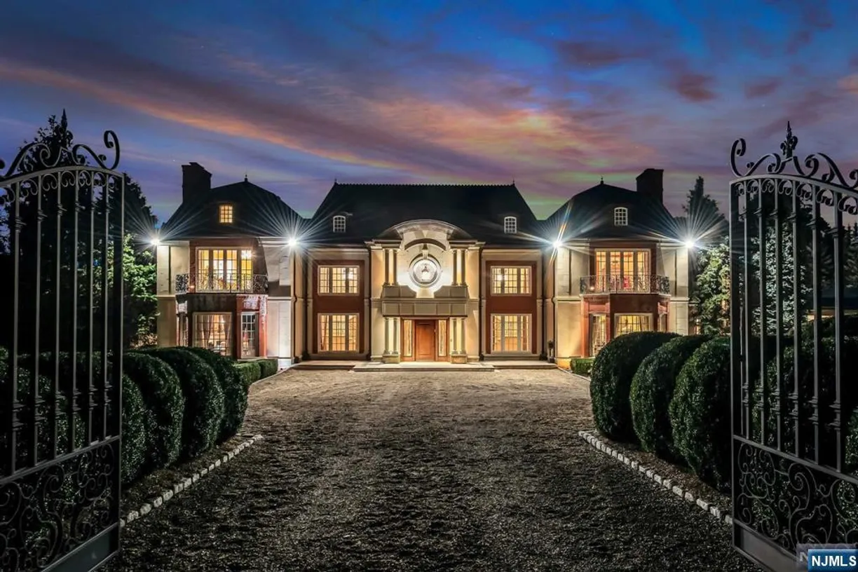 Bergen County Real Estate | View 120 Woodland | 8 Beds, 9 Baths