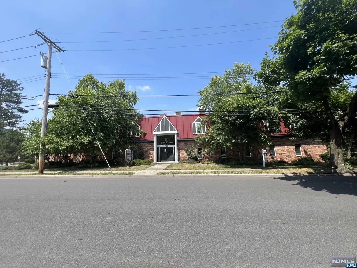 Bergen County Real Estate | View 385 Clinton, Back | Listing