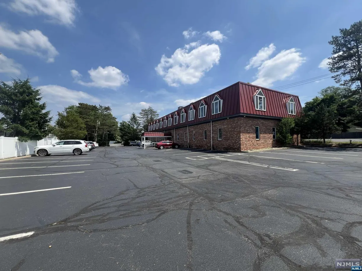 Bergen County Real Estate | View 385 Clinton, Back | Listing