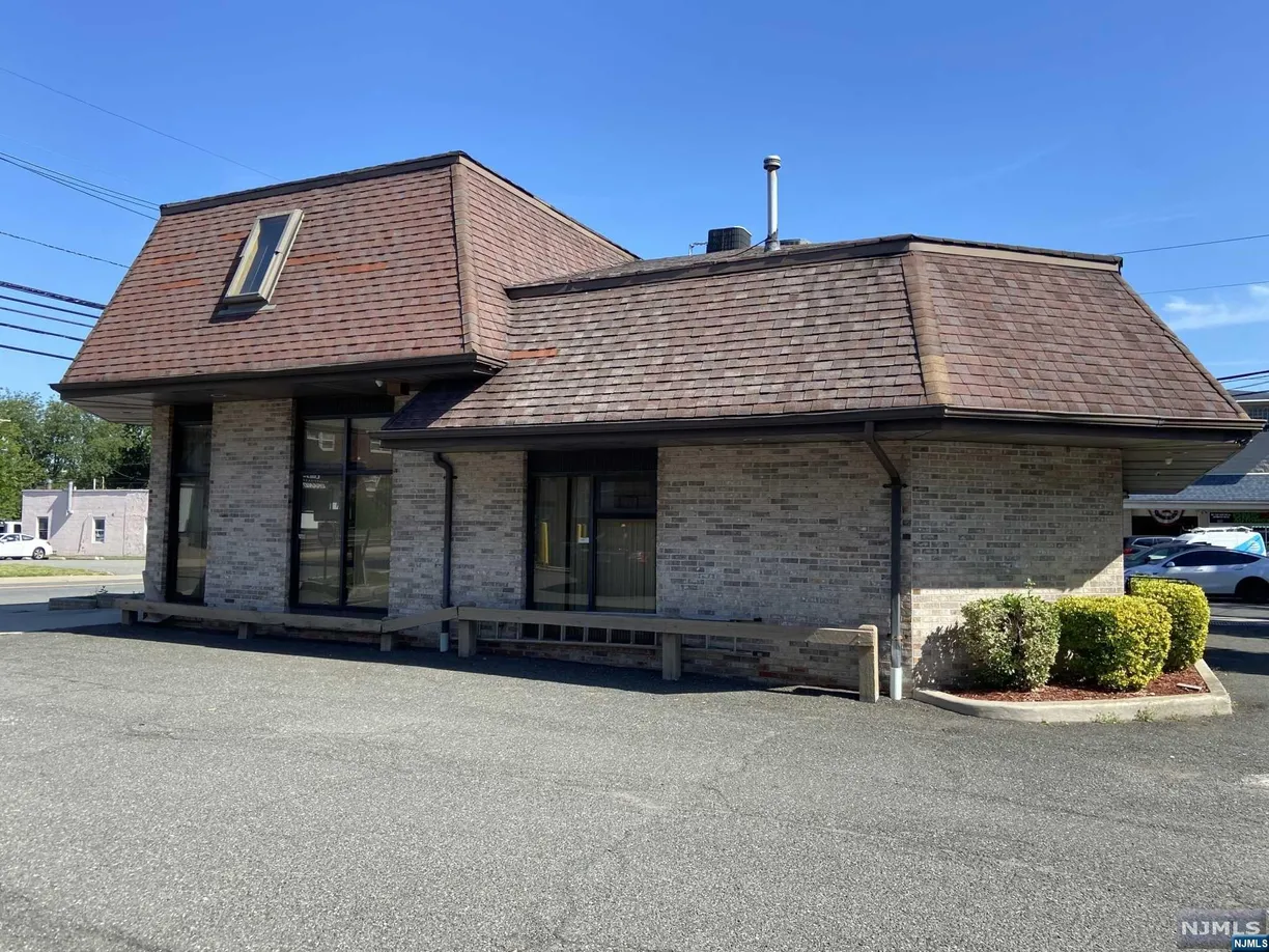 Bergen County Real Estate | View 253 Washington, 2A | Listing