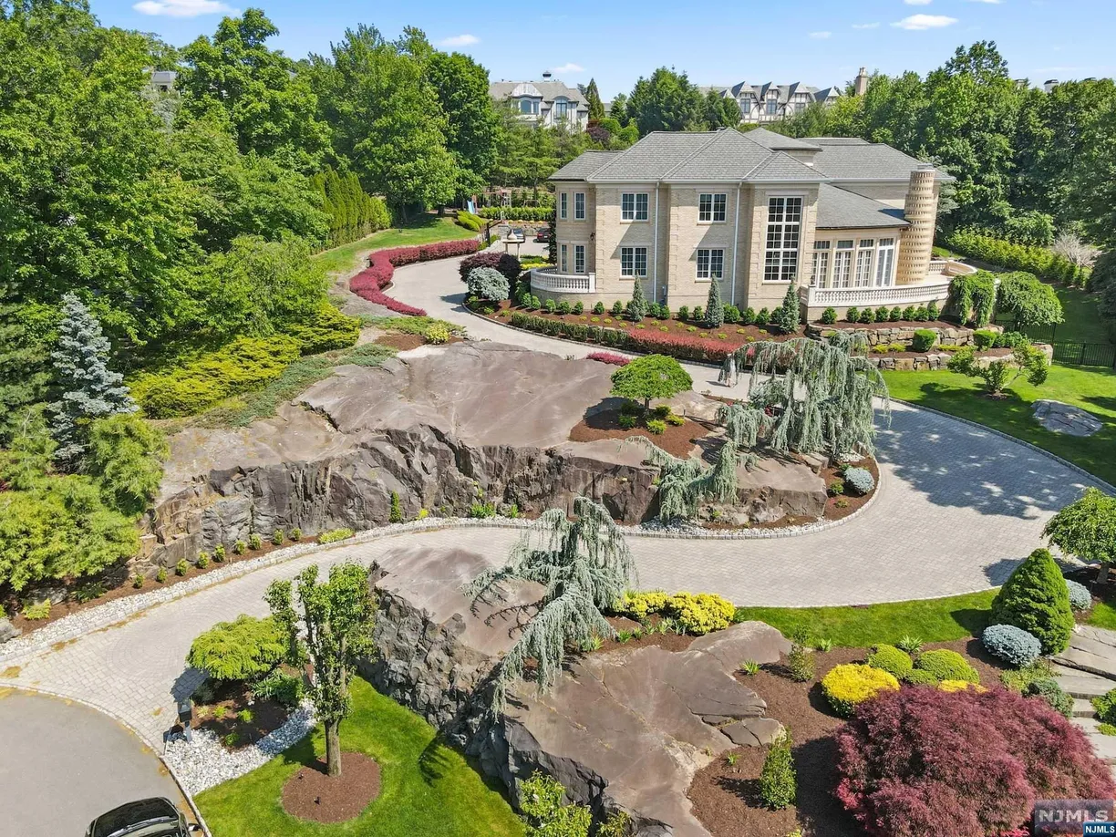 Bergen County Real Estate | View 10 Hill | 7 Beds, 7 Baths