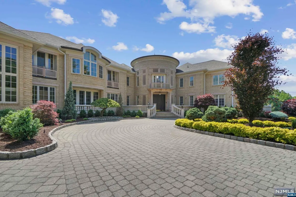 Bergen County Real Estate | View 10 Hill | Listing