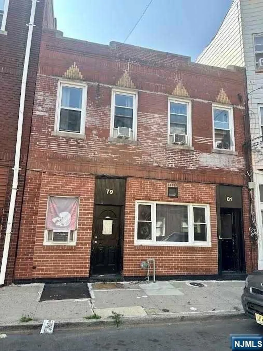 Jersey City/Hoboken Real Estate | View 81 Center | 4 Baths