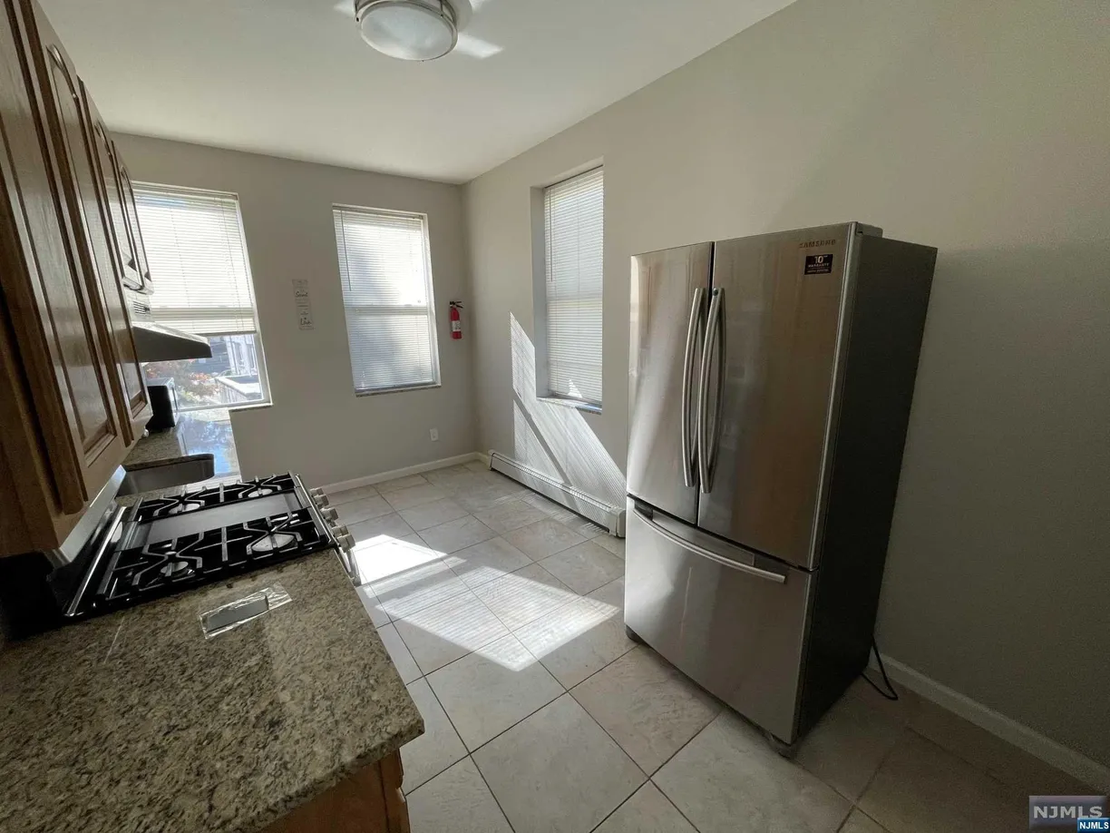 Bergen County Real Estate | View 214 Riverview, 2 | Listing