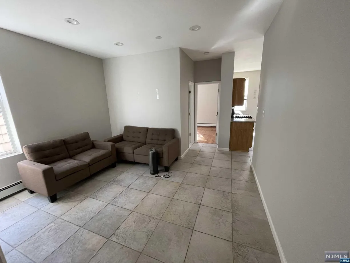 Bergen County Real Estate | View 214 Riverview, 2 | Listing