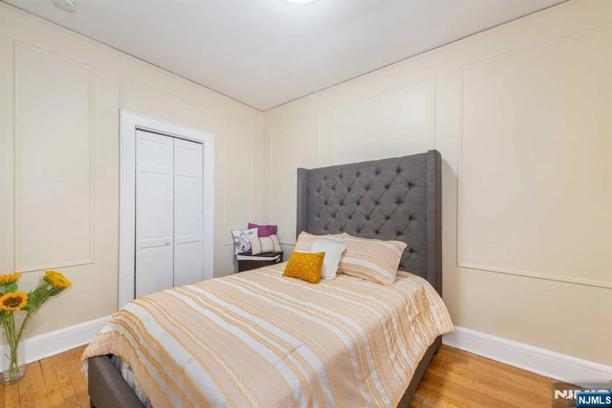 Jersey City/Hoboken Real Estate | View 266-268 12th | Listing