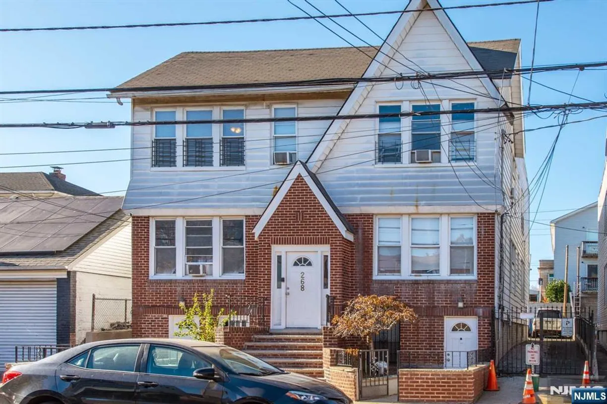 Jersey City/Hoboken Real Estate | View 266-268 12th | 6 Baths
