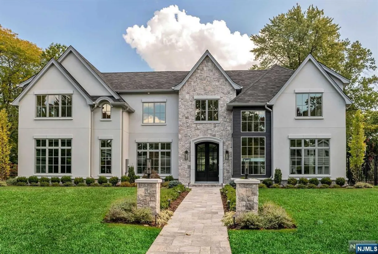 Bergen County Real Estate | View 46 Cambridge | 6 Beds, 6 Baths
