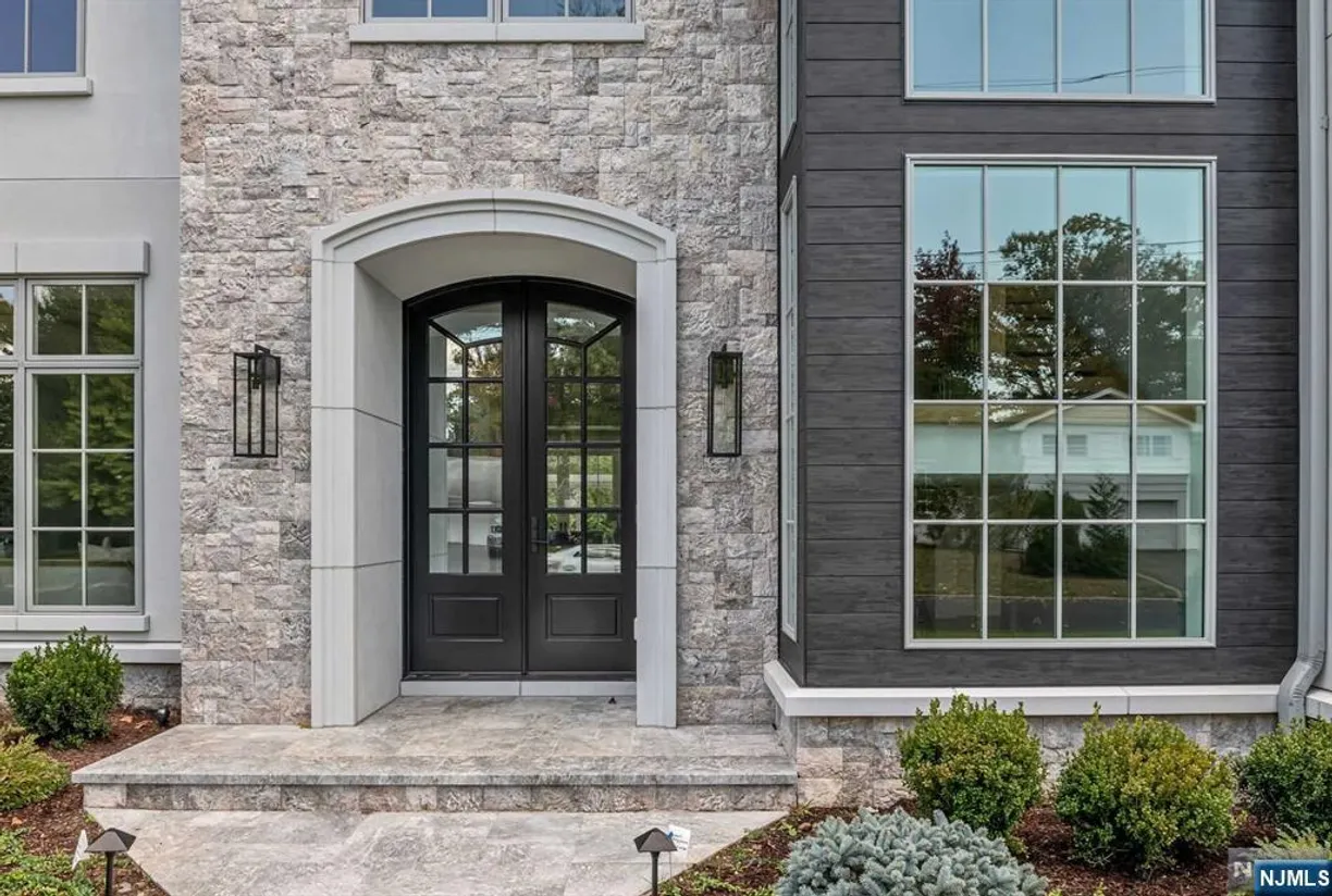 Bergen County Real Estate | View 46 Cambridge | Listing