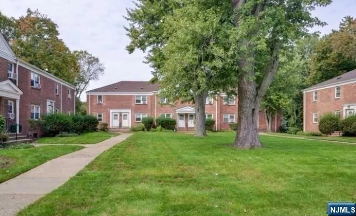 Bergen County Real Estate | View 180 Central | 2 Beds, 1 Bath