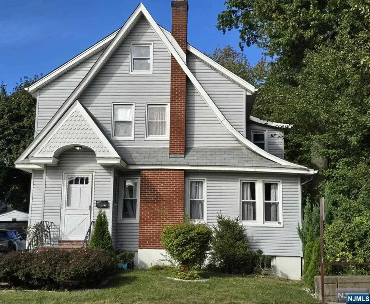 Bergen County Real Estate | View 38 Shadyside | 3 Beds, 1 Bath