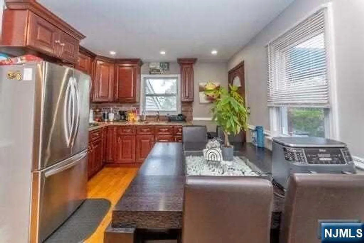 Bergen County Real Estate | View 27 Grove | Listing