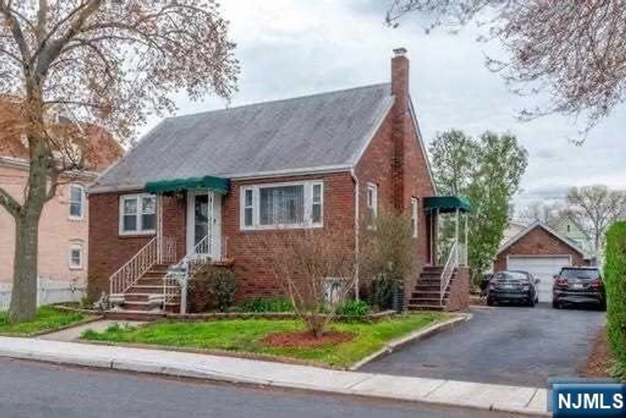 Bergen County Real Estate | View 27 Grove | Listing
