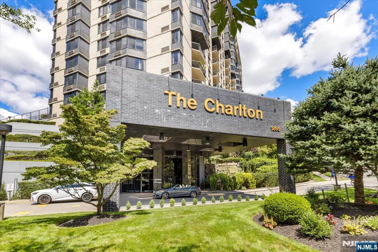 Bergen County Real Estate | View 1265 15th, 11 E | 1 Bed, 1 Bath