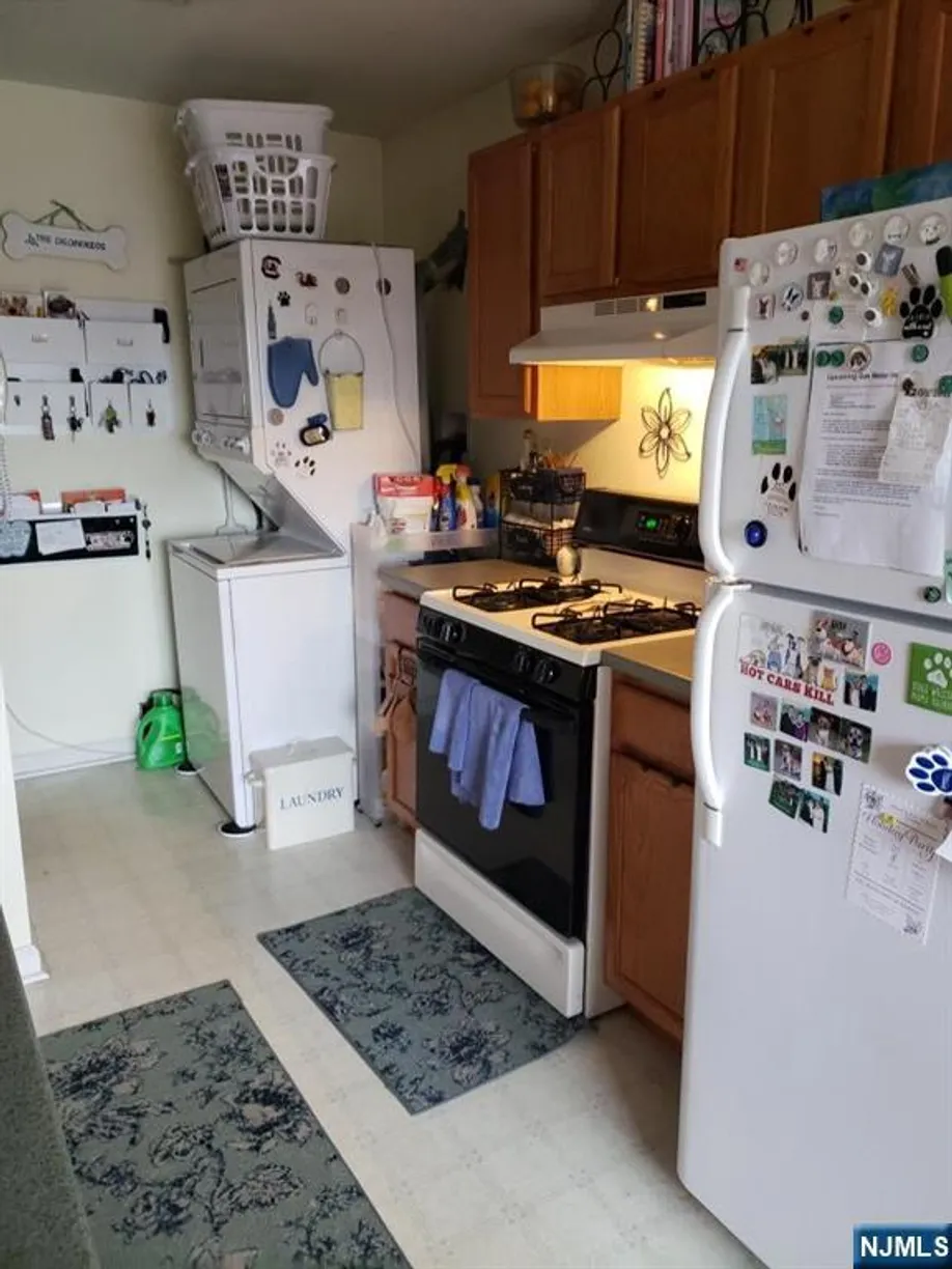 Jersey City/Hoboken Real Estate | View 14 Berton | Listing