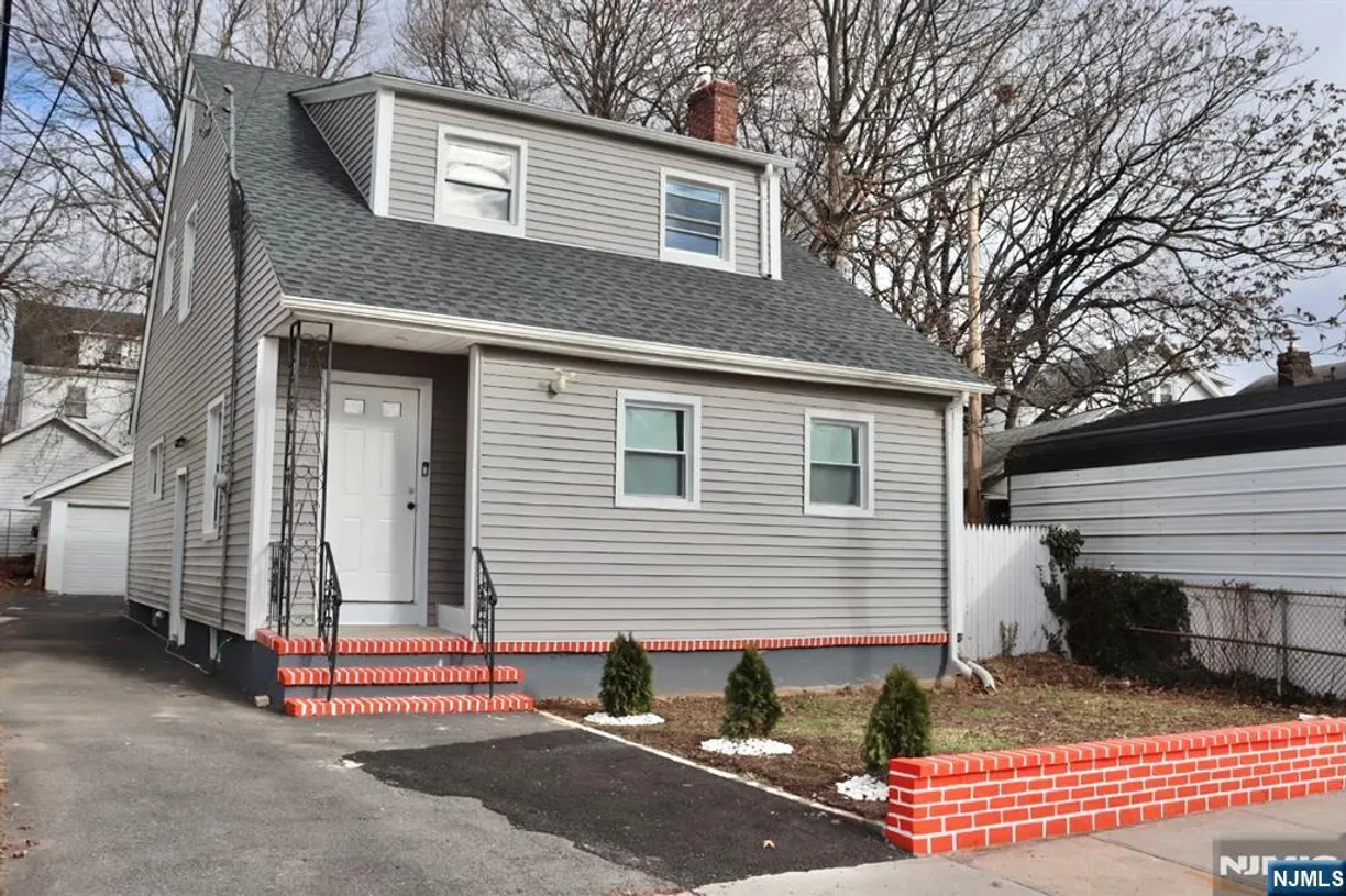 Jersey City/Hoboken Real Estate | View 9-11 Spencer | Listing