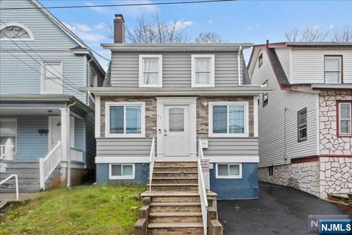 Jersey City/Hoboken Real Estate | View 47 Palm | Listing