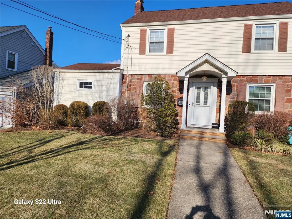 Bergen County Real Estate | View 146 Manning | 4 Beds, 3 Baths