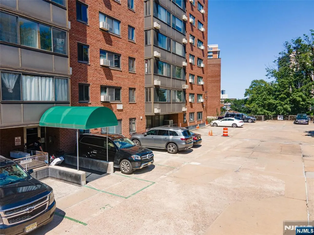 Bergen County Real Estate | View 90 Prospect, 1E,1F,1G