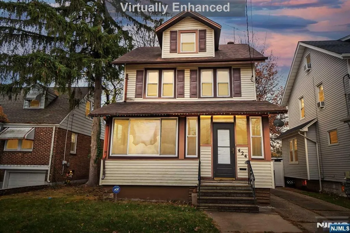 Jersey City/Hoboken Real Estate | View 424 4th | 4 Beds, 1 Bath