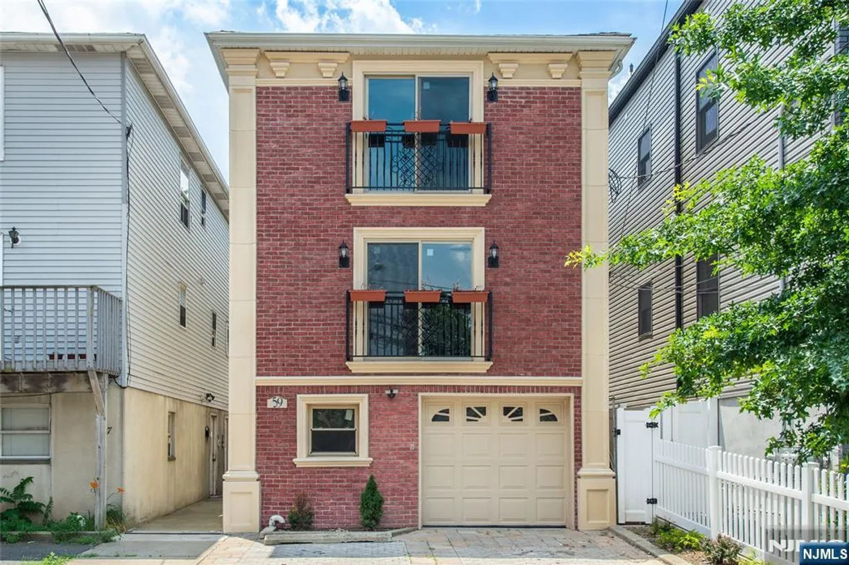 Jersey City/Hoboken Real Estate | View 59B Bleecker, B | Listing