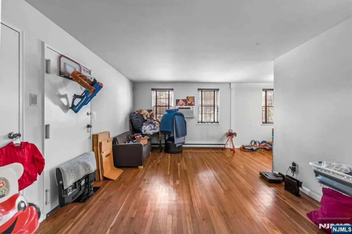 Jersey City/Hoboken Real Estate | View 355 Broad, D1 | Listing