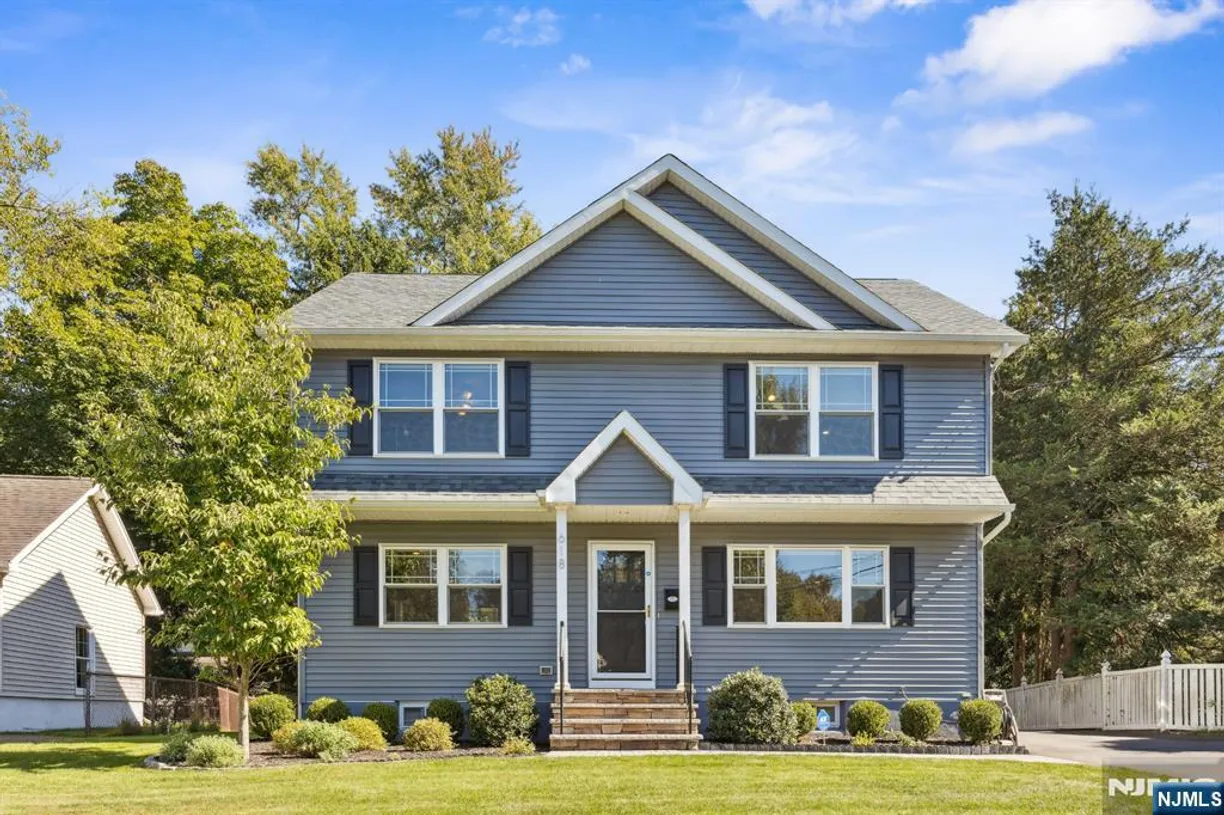 Bergen County Real Estate | View 618 Delaware | 3 Beds, 3 Baths